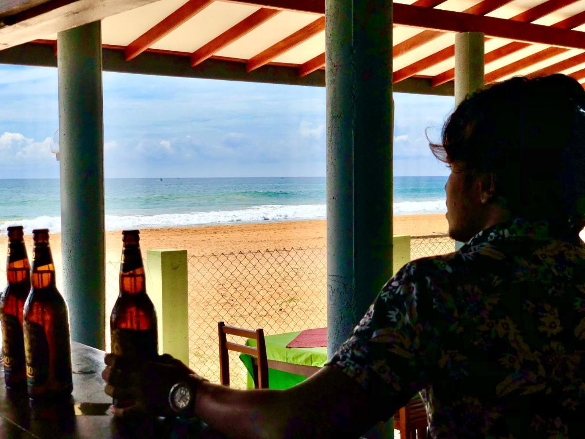 Serenade Beach Hotel Hikkaduwa Ngoại thất bức ảnh